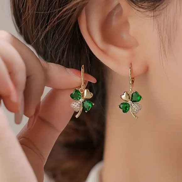 St. Patrick's Day Earrings Four Leaf Clover - Picture 3 of 4